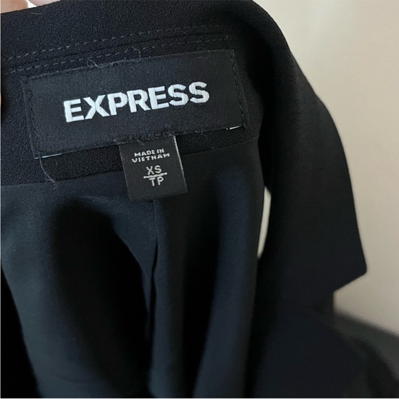Express Single Button Sleeveless Blazer - Picture 8 of 12